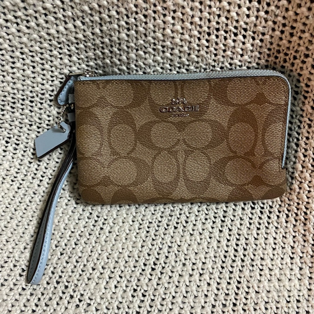 Coach Brown and Blue Two Compartment Wristlet‎